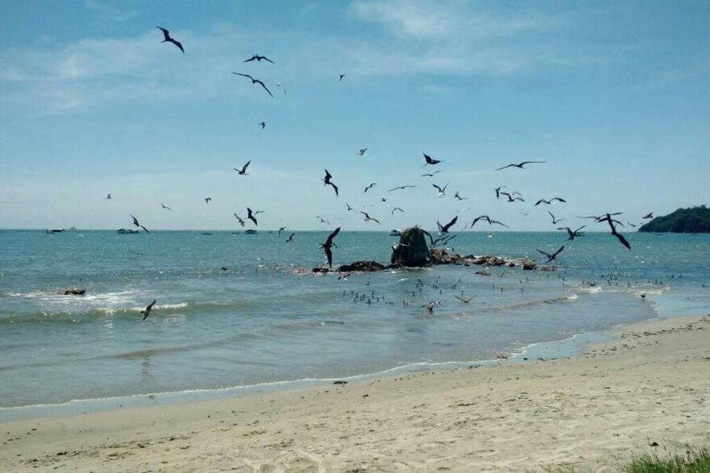 Ferias E Alegrias Em Casa Pe Na Areia! Villa Penha  Exterior foto